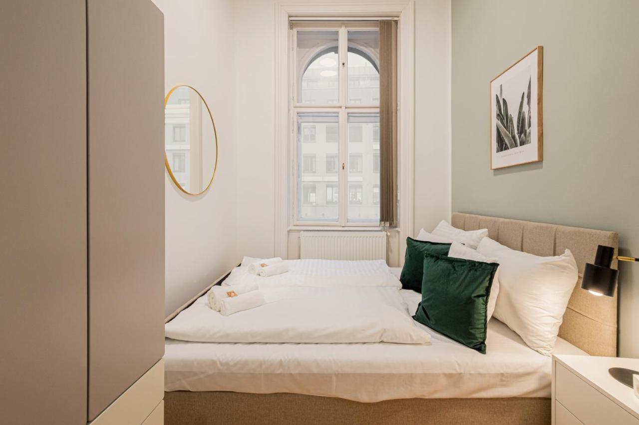 Charming Perfect For 4-6 Tram, Self-checkin Appartement Vienne